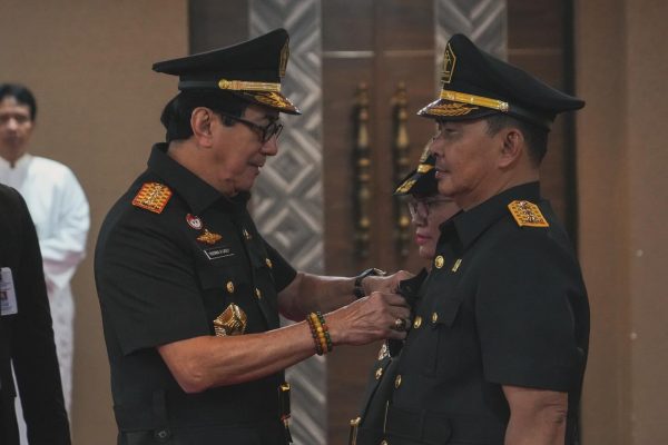 Kosmas Harefa Dilantik sebagai Staf Ahli Sosial Kemenkumham, Yasonna Kasih Pesan Ini