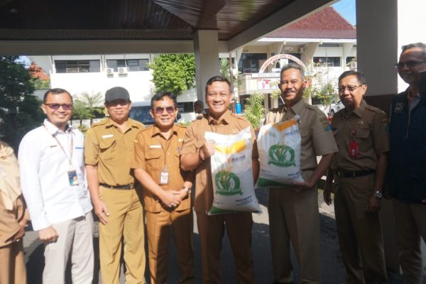 Launching Penyaluran Bantuan Pangan Beras 2024, Wali Kota Aaf : Ringankan Beban Warga