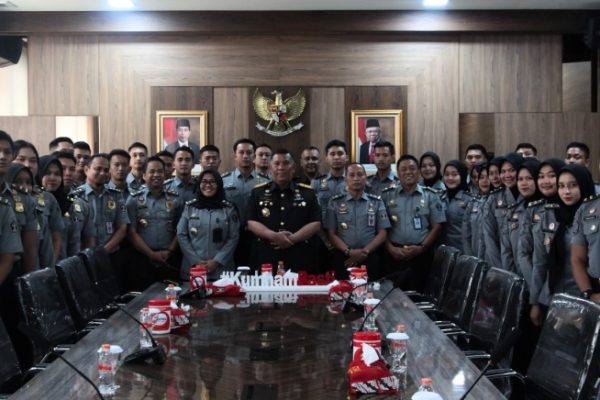 Kakanwil Kemenkumham Jabar Beri Pengarahan ke Alumni Taruna Taruni Poltekip dan Poltekim