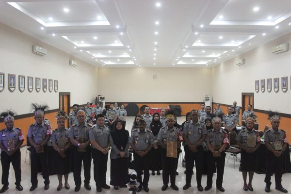Kakanwil Kemenkumham Papua Optimis 9 Satuan Kerja Capai WBK pada 2024 pasca Evaluasi ZIffez