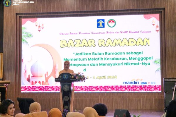 Kakanwil Hadiri Bazaar Ramadhan DWP Kemenkumham, Sarana Nikmati Beragam Produk Berkualitas dan Memperluas Pasar