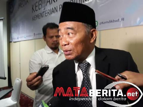 Menko PMK Effendy Akan Seleksi Penerima Bansos