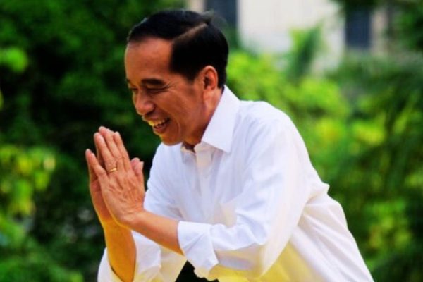 Lengser! Presiden Jokowi Sukses Memainkan Triangle Political Game