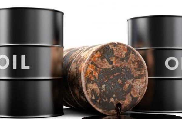 Harga Minyak Lemah Patahkan Kenaikan Lima Hari Berturut