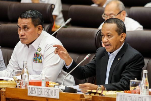 Bahlil Lahadalia Bantah Klaim CEO AirAsia Tony Fernandes Yang Sebut Harga Avtur di Indonesia Lebih Mahal di Banding Negara Lain