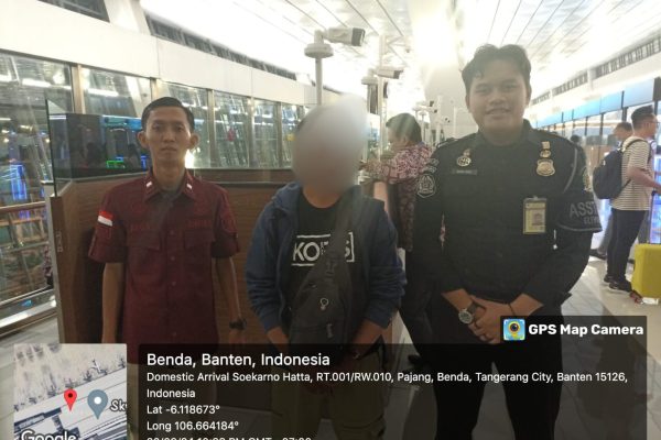 Kanim Pematang Siantar Deportasi WN Amerika di Bandara Soetta