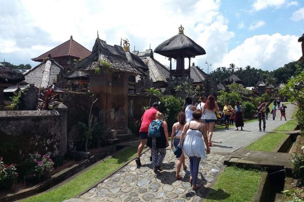 Pemerintah Pusat Bakal Benahi Wisata di Bali Hingga Keasliannya Tetap Terjaga