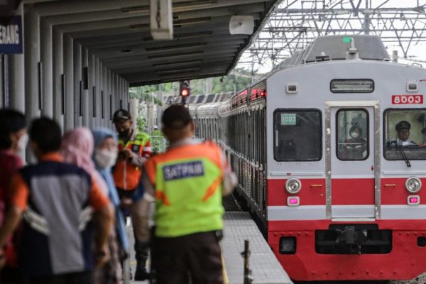 Budi Karya Sumadi Janji Bakal Beri Yang Terbaik di Tengah Polemik Subsidi KRL Berbasis NIK