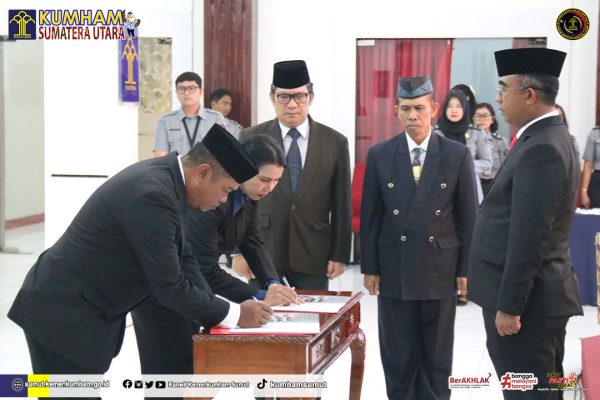 Kakanwil Sumut Agung Krisna Lantik 39 Anggota MPD Notaris dan 2 Penyidik Pegawai Negeri Sipil