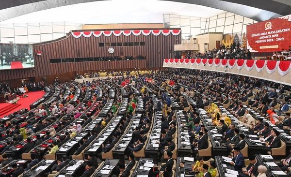 Anggota DPR RI Periode 2024-2029 di Pastikan Bakal Dapatkan Uang Pensiun Seumur Hidup