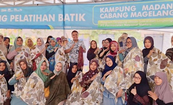 Permodalan Nasional Madani Berdayakan Pelaku Usaha Ultra Mikro Yang Bergerak di Sektor Seni Batik