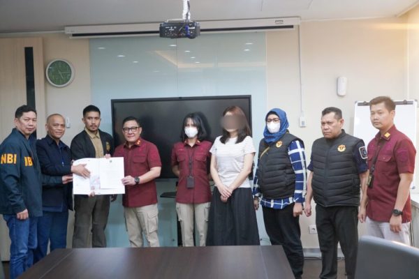 Imigrasi Deportasi WNA Subjek Perhatian Khusus Pemerintah Filipina Terduga Pelaku Tindak Pidana