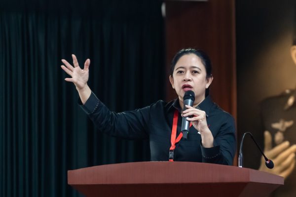 Puan Maharani Minta Transparan Polemik Mendiktisaintek Satryo Soemantri Puan Maharani Minta Transparan Polemik Mendiktisaintek Satryo Soemantri