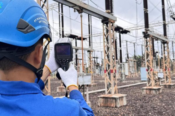 Akibat Cuaca Ekstrem, Gangguan Listrik Terjadi di Bagian Jaksel